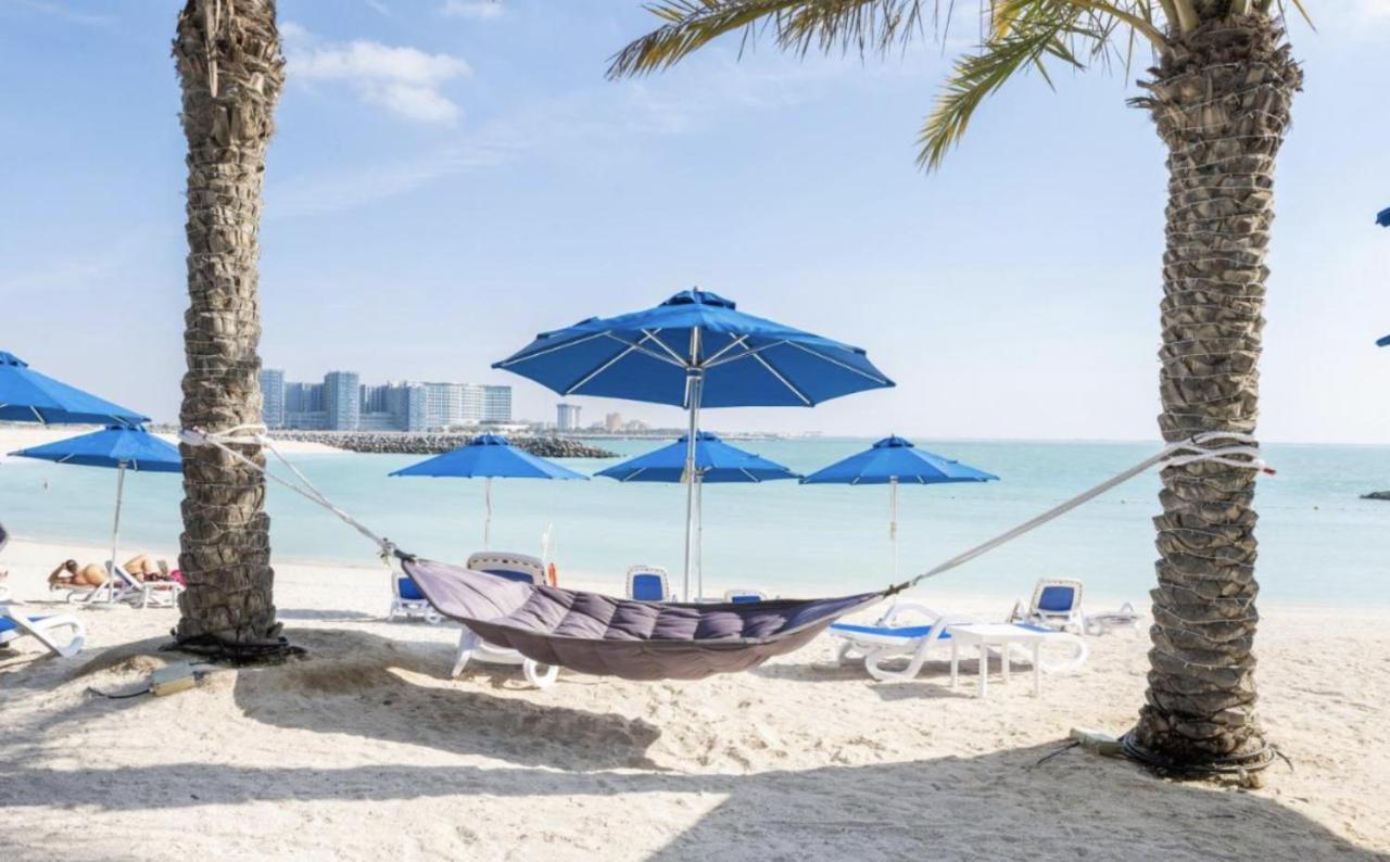 Ocean Whisper Ultra Luxe 1 Bedroom With A Private - Al Marjan Island Apartment